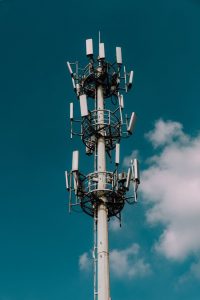 En antennekabel kan du takke TV-sendingene dine for